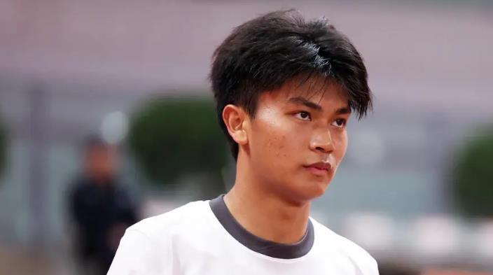 开云体育入口-喜讯！青岛西海岸官宣两位上港王牌租借入队，一人曾是国字号主力